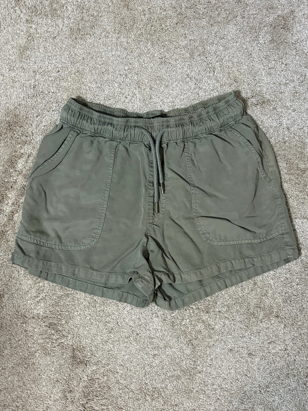 Quince Vintage Wash Tencel Utility Shorts in Olive.